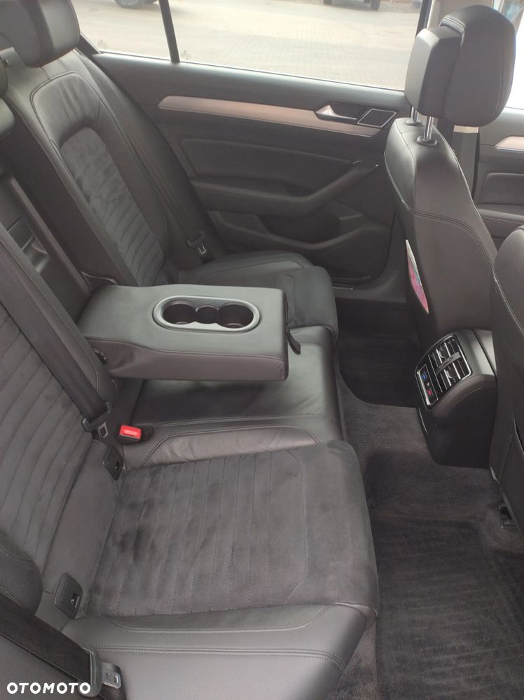 Volkswagen Passat 2.0 TDI BMT Highline DSG7 - 7