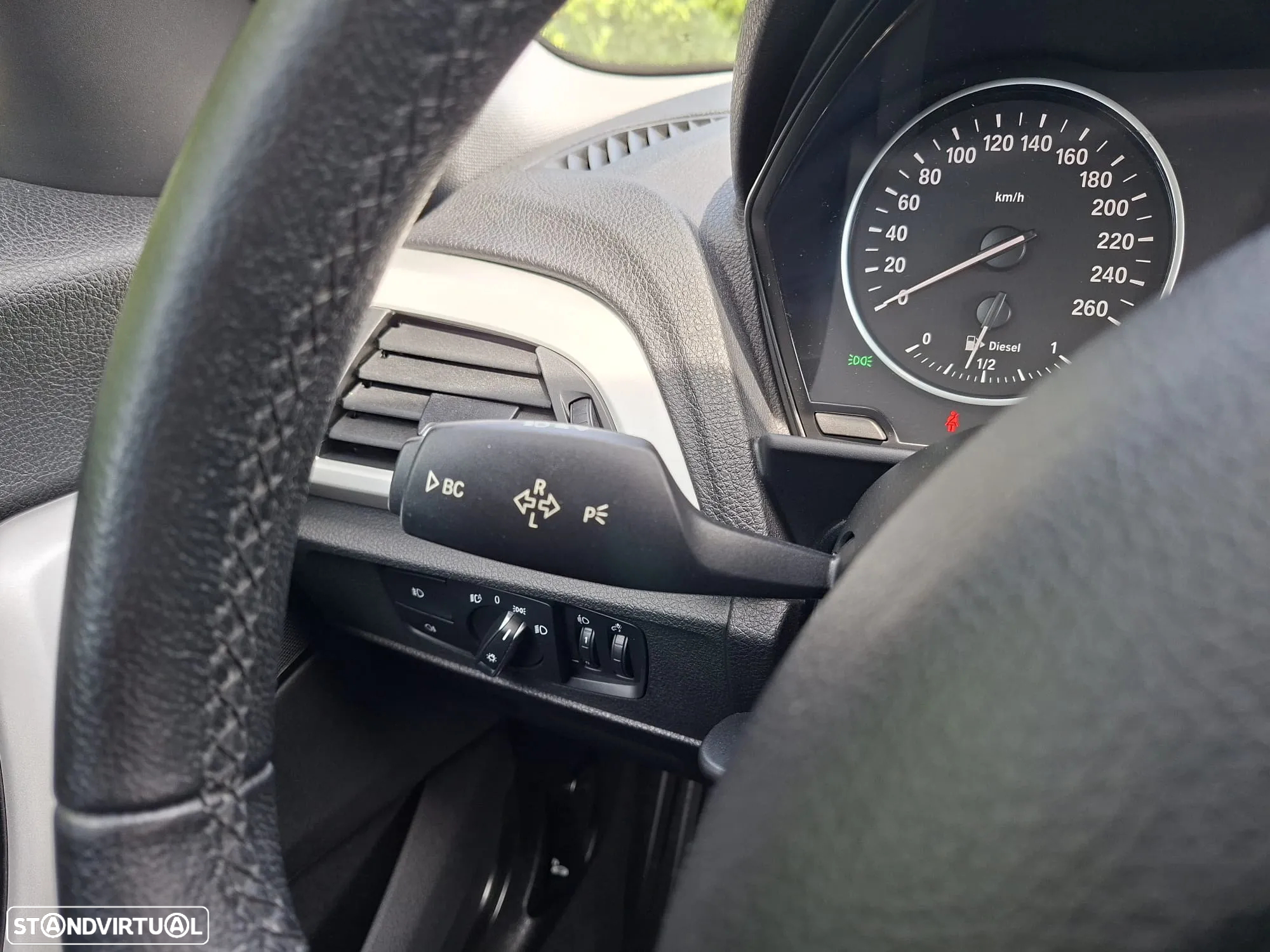 BMW 116 d Aut. Luxury Line - 24
