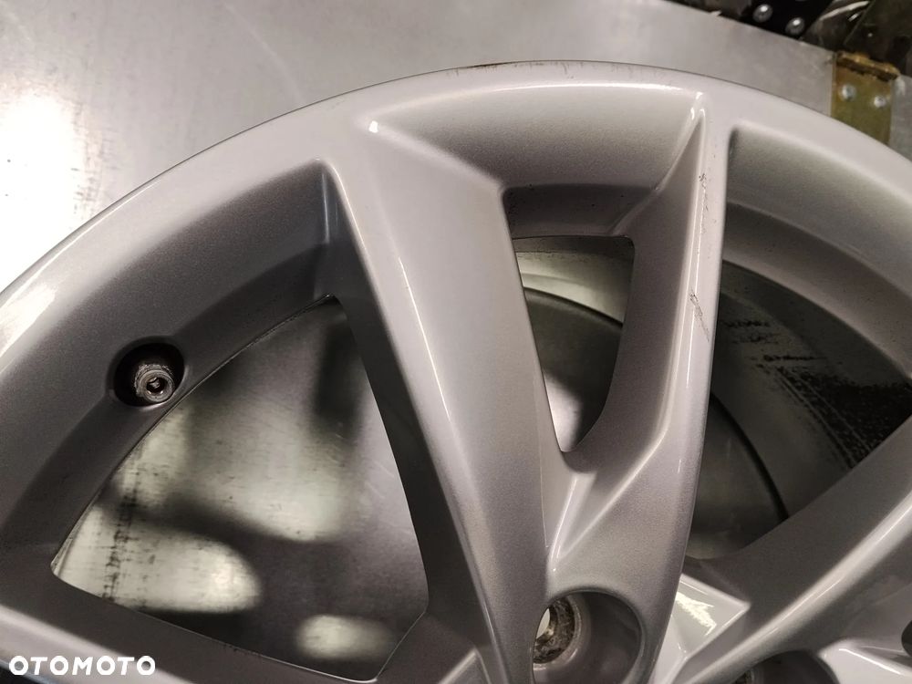 Felgi Audi A4 B8 B9 , 7Jx16 et35 5x112 - 10