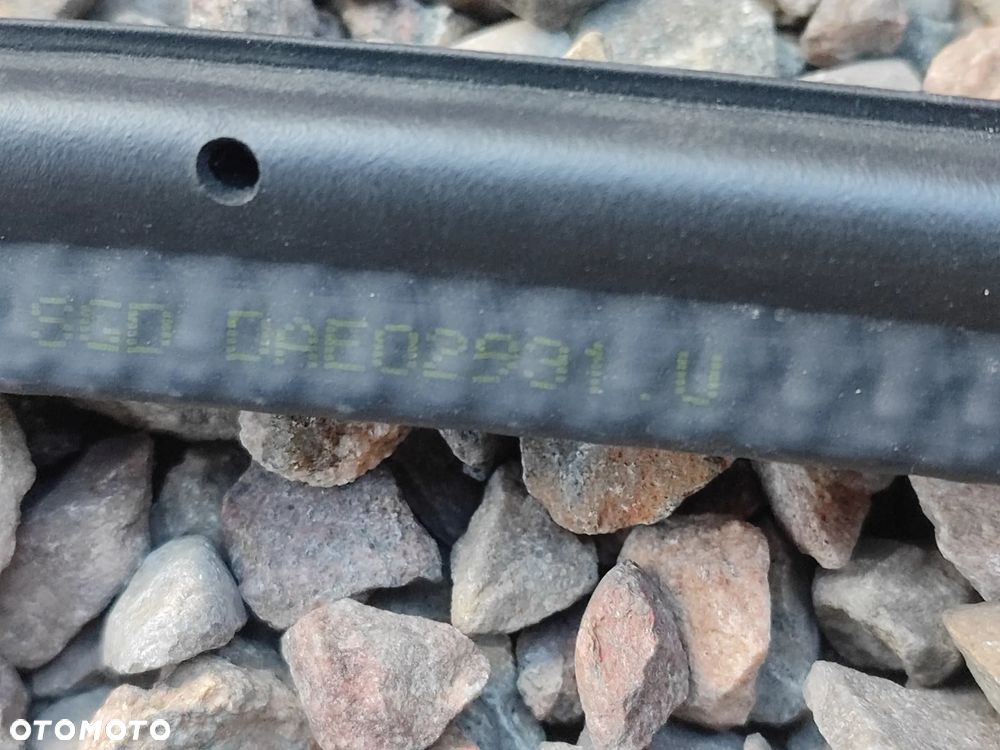 BMW E91 / E91 LCI ORYGINALNE USZCZELKI DRZWI TYŁ LEWA / PRAWA O NR. 51 72 7 247 262 / 51 72 7 164 813 OEM W BARDZO DOBRYM STANIE - 27