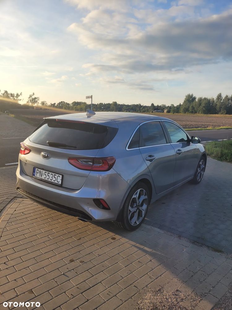 Kia Ceed 1.5 T-GDI Business Line Plus - 2