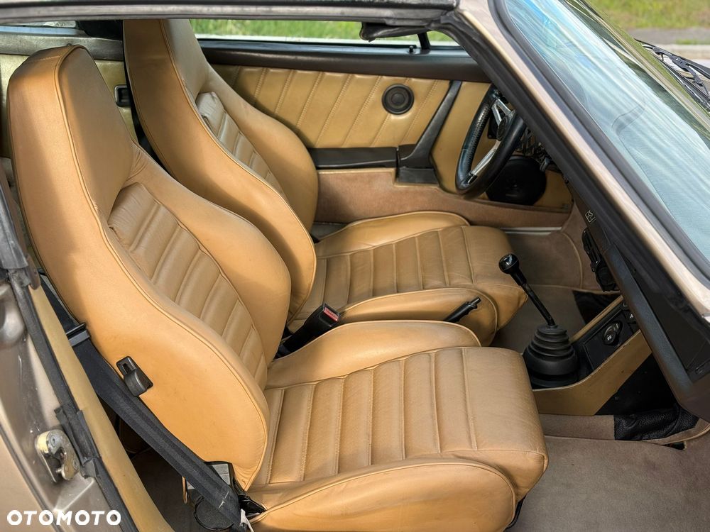 Porsche 911 - 18