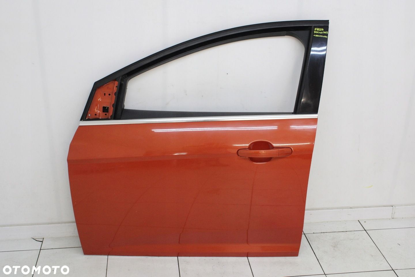 FORD FOCUS MK3 2010R- DRZWI LEWE LEWY PRZÓD PRZEDNIE KB - KOD LAKIERU - 1