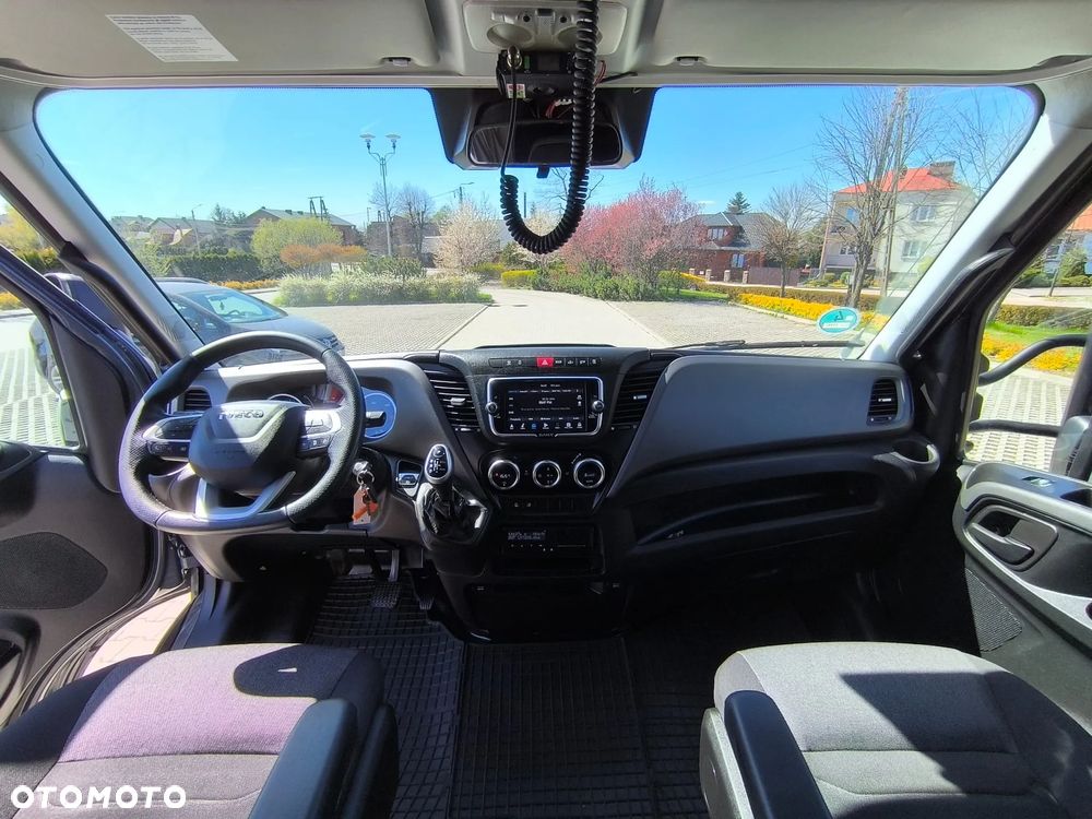 Iveco Daily 70C18 Sypialnia 2 Łóżka, WINDA!, 15 Palet, 2x Firana + Zsuwany Dach! - 31