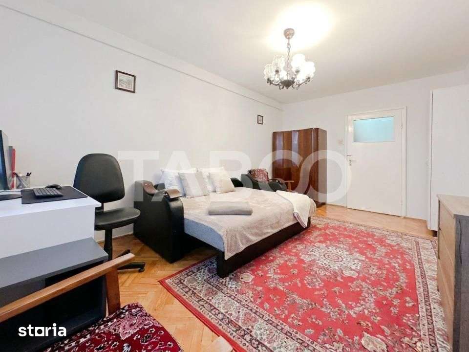 Apartament 2 camere decomandate de vanzare Gheorgheni — fotografia 3