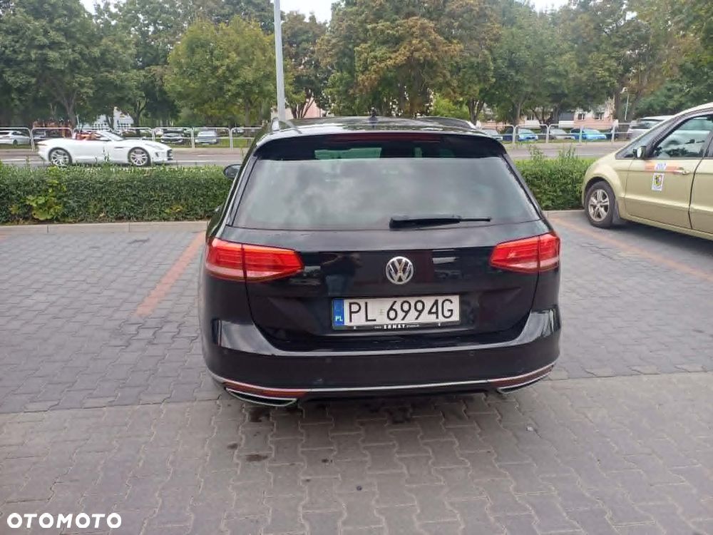 Volkswagen Passat - 14