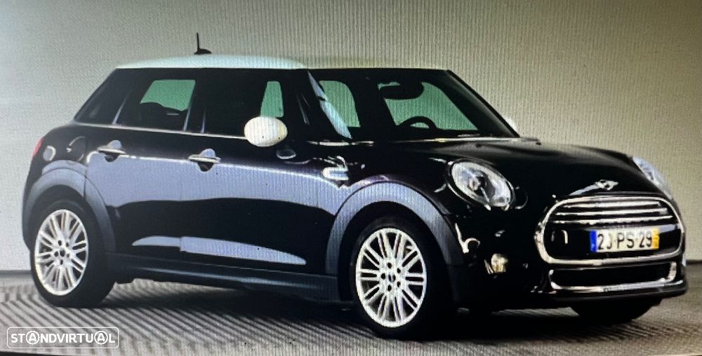 MINI 5 Portas Cooper D Auto - 1