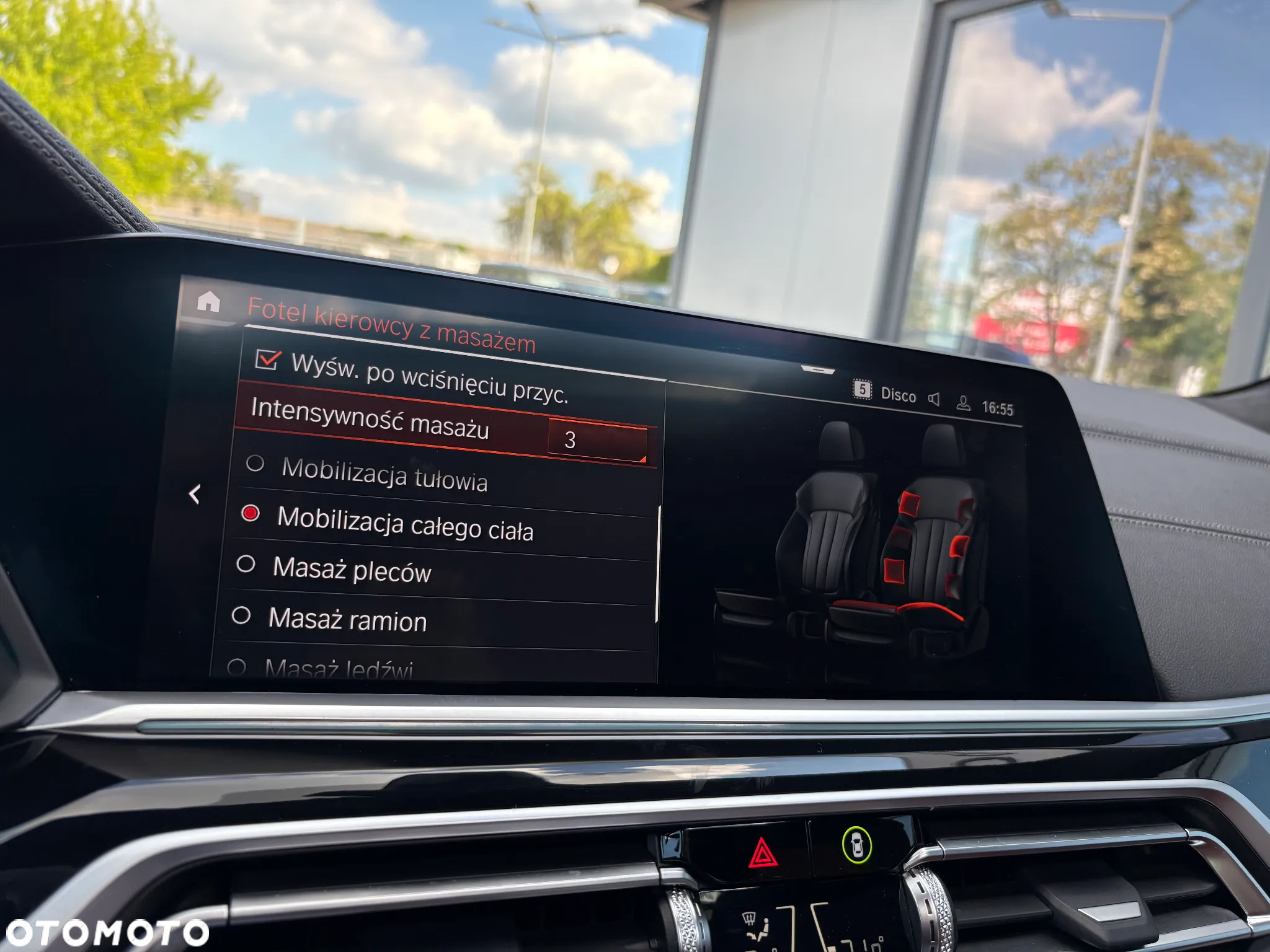 BMW X7 M50i sport - 28