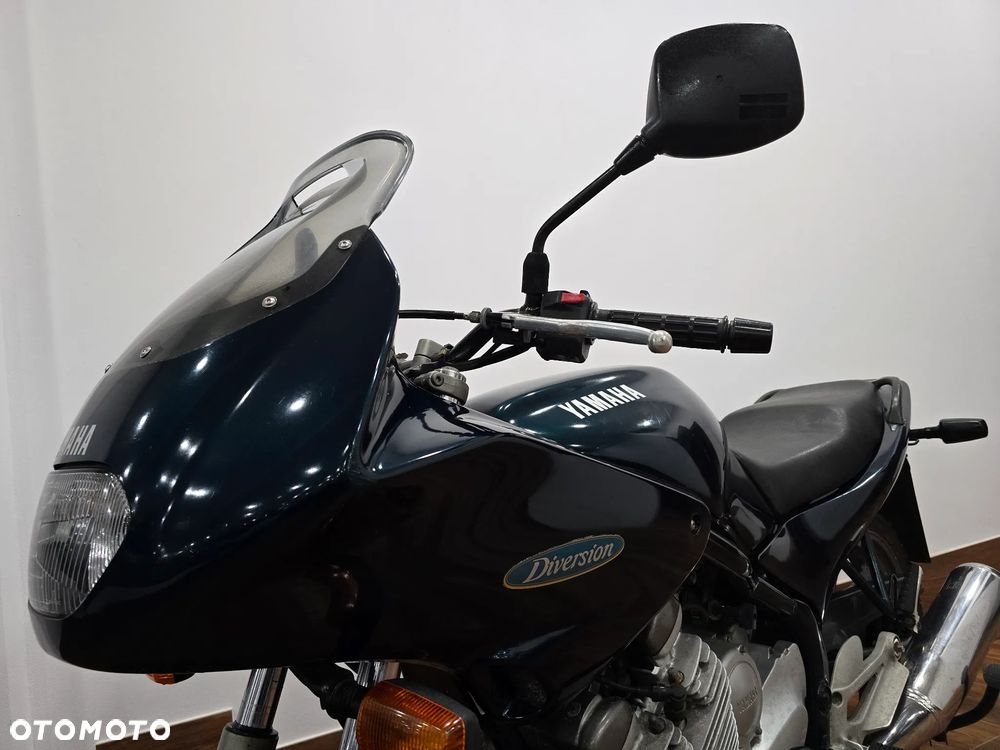 Yamaha XJ - 3