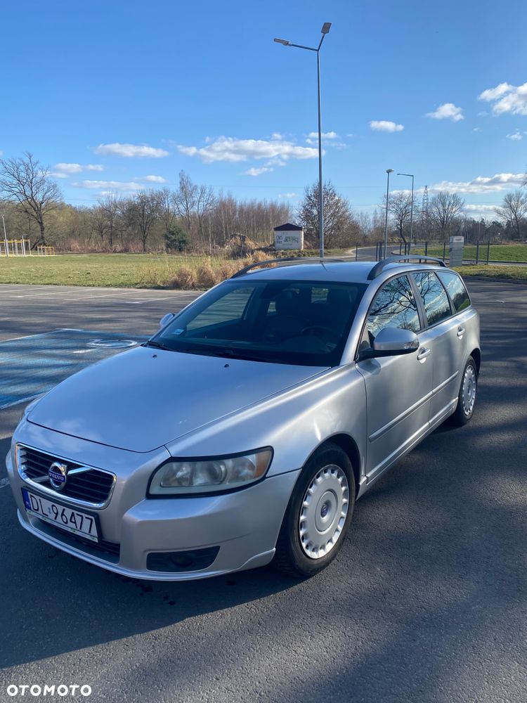 Volvo V50 - 1