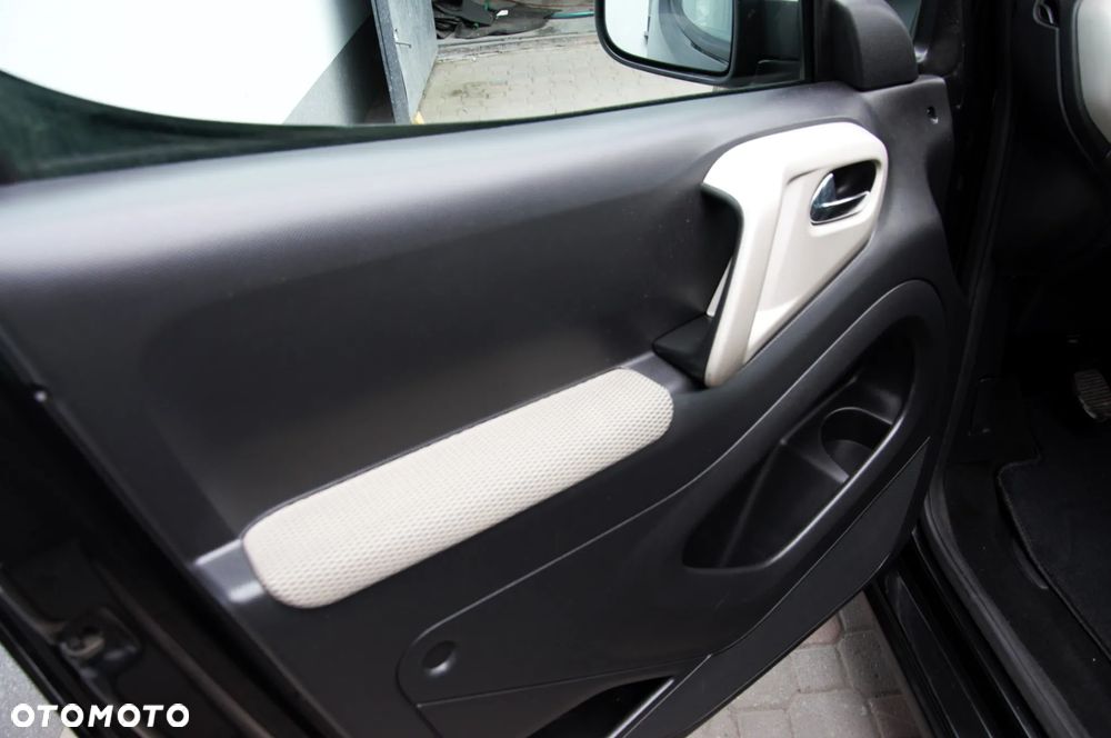 Citroën Berlingo Multispace HDi 115 FAP Tendance - 4