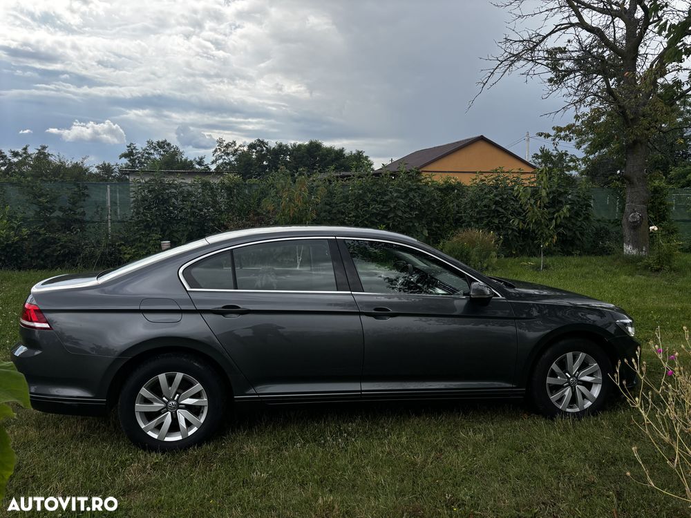 Volkswagen Passat 2.0 TDI Comfortline - 6