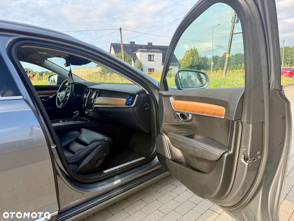 Volvo V90 D5 AWD Geartronic Momentum - 18