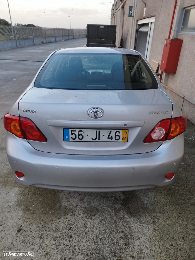 Toyota Corolla 1.4 D-4D Sol - 5