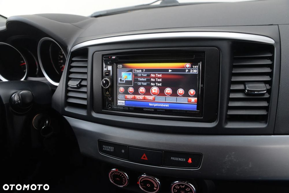 Mitsubishi Lancer 2.0 DI-D Intense - 32