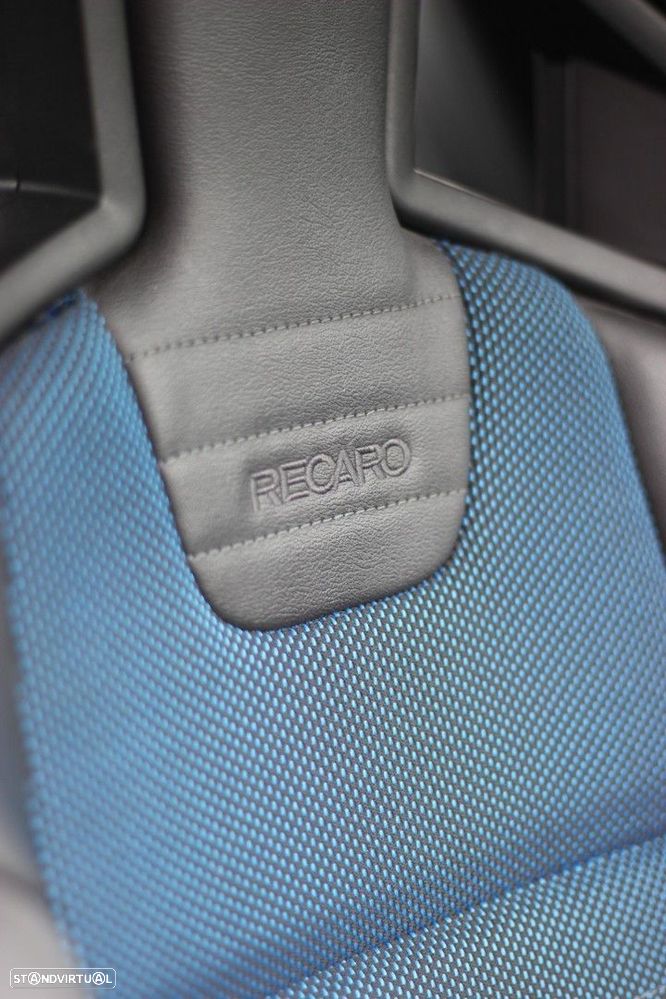 Opel Corsa 1.6 Turbo OPC - 16