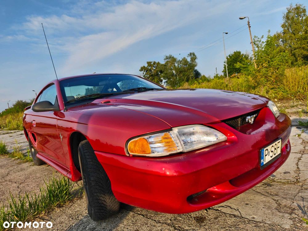 Ford Mustang - 1