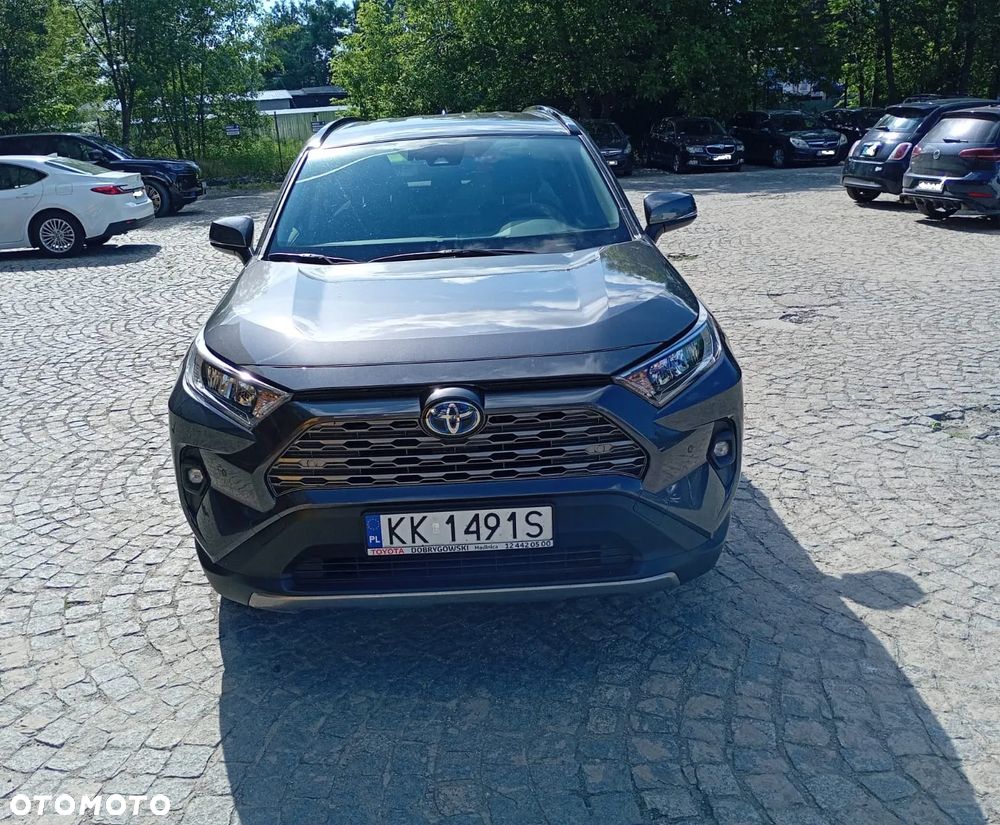 Toyota Rav4 2025 photo 3