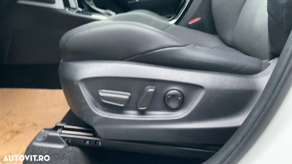 Toyota Corolla Cross 2.0I 4WD Exclusive - 36