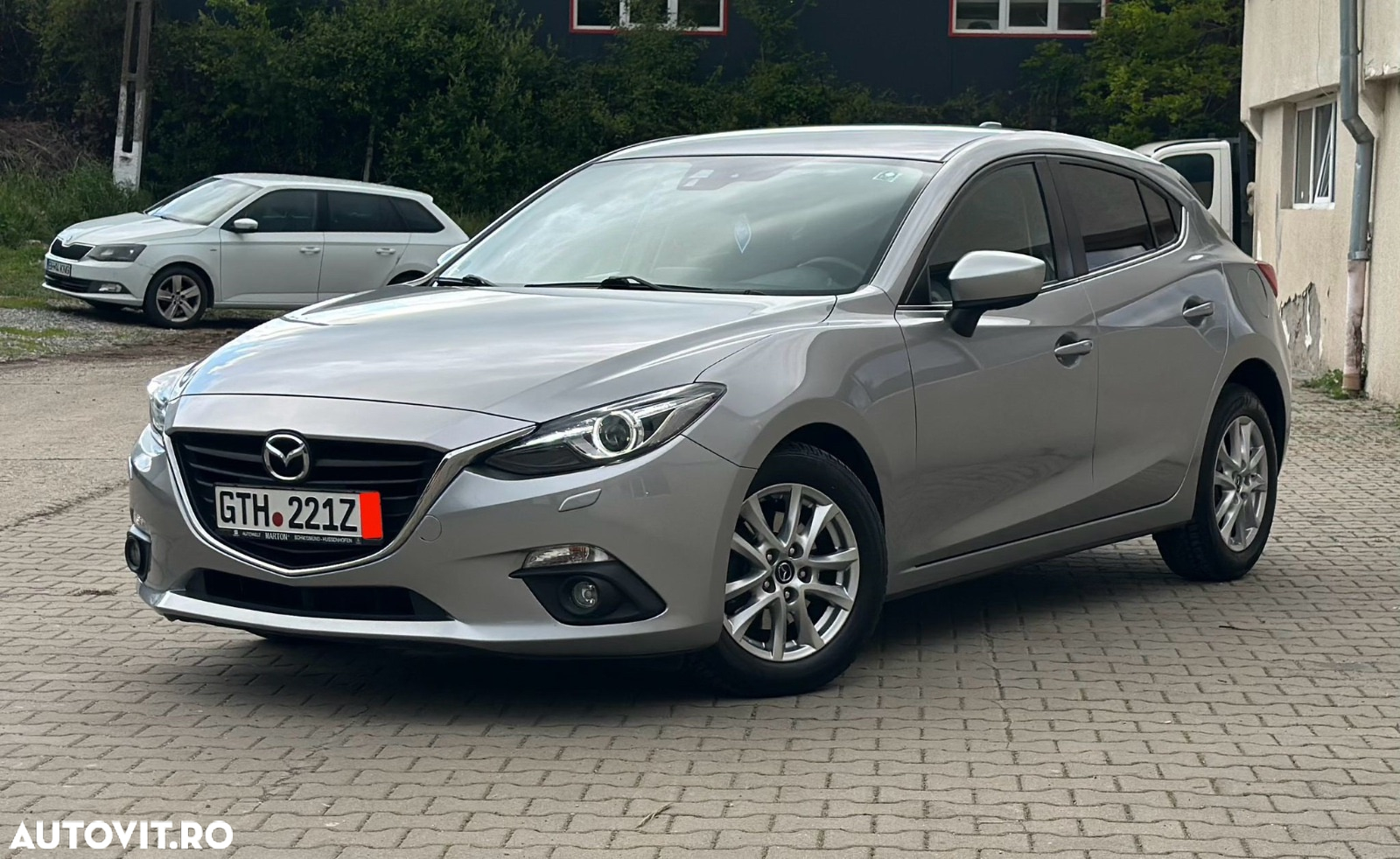 Mazda 3 SKYACTIV-G 120 Center-Line - 2