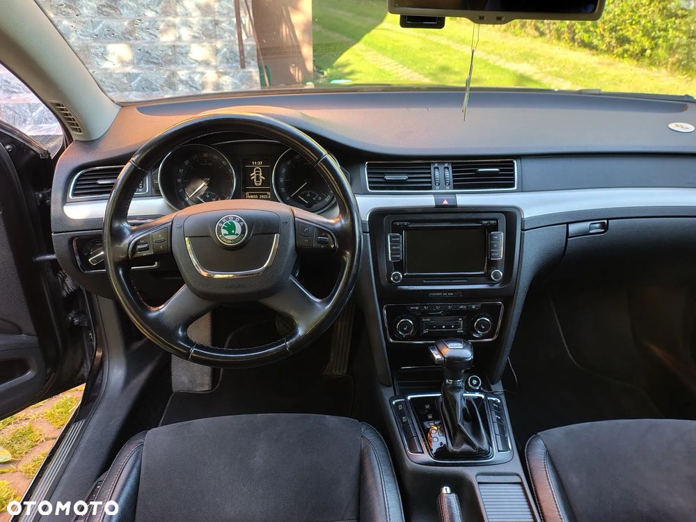 Skoda Superb 2.0 TDI Platinum DSG - 9