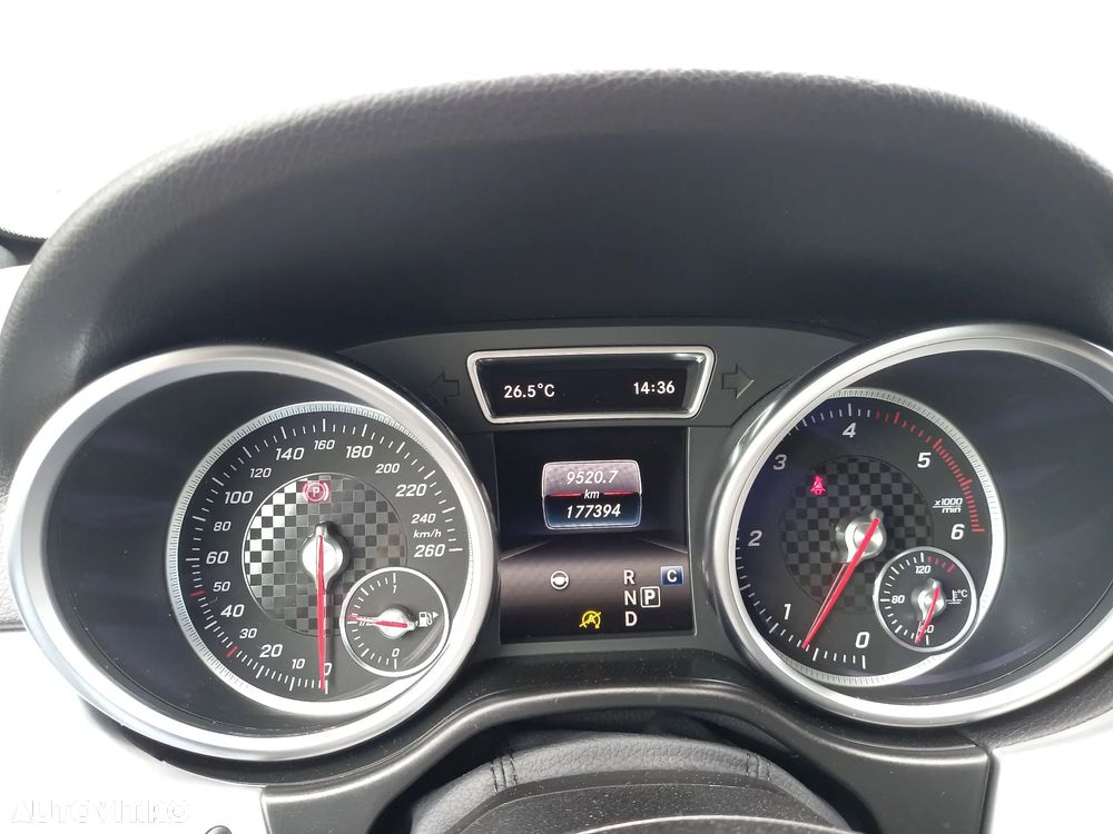 Mercedes-Benz GLE - 12