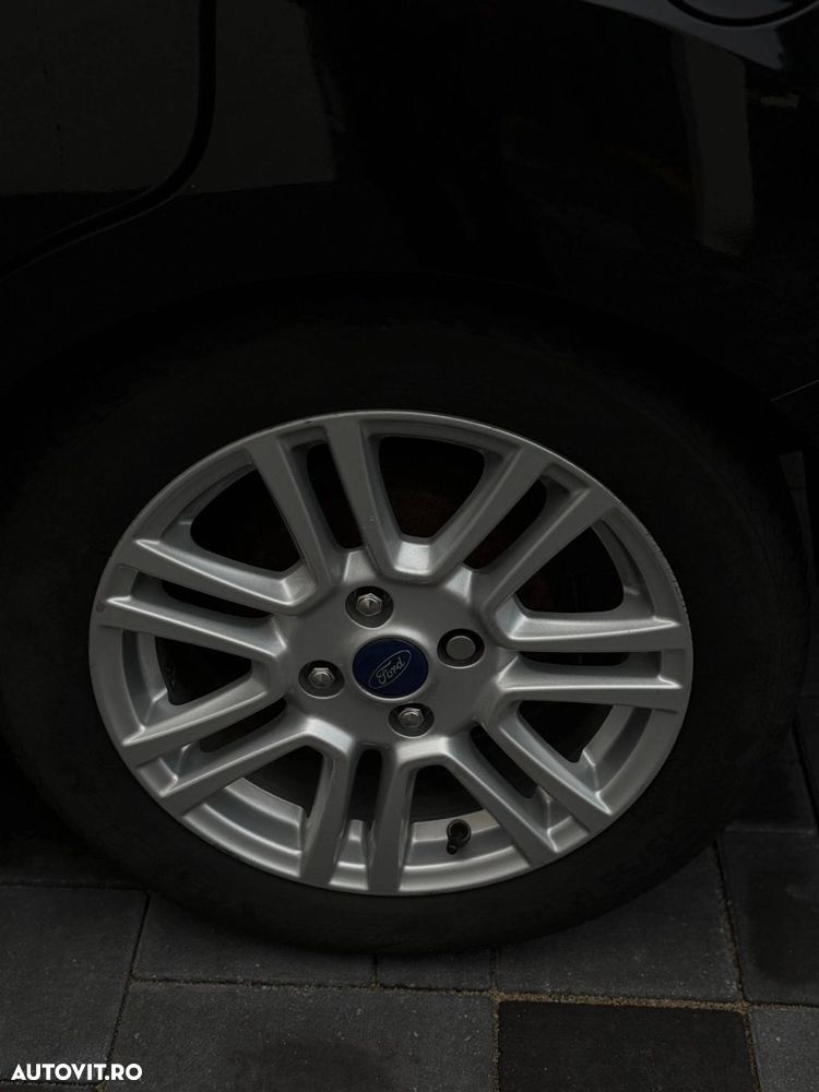 Ford Tourneo Courier 1.0 EcoBoost Titanium - 7