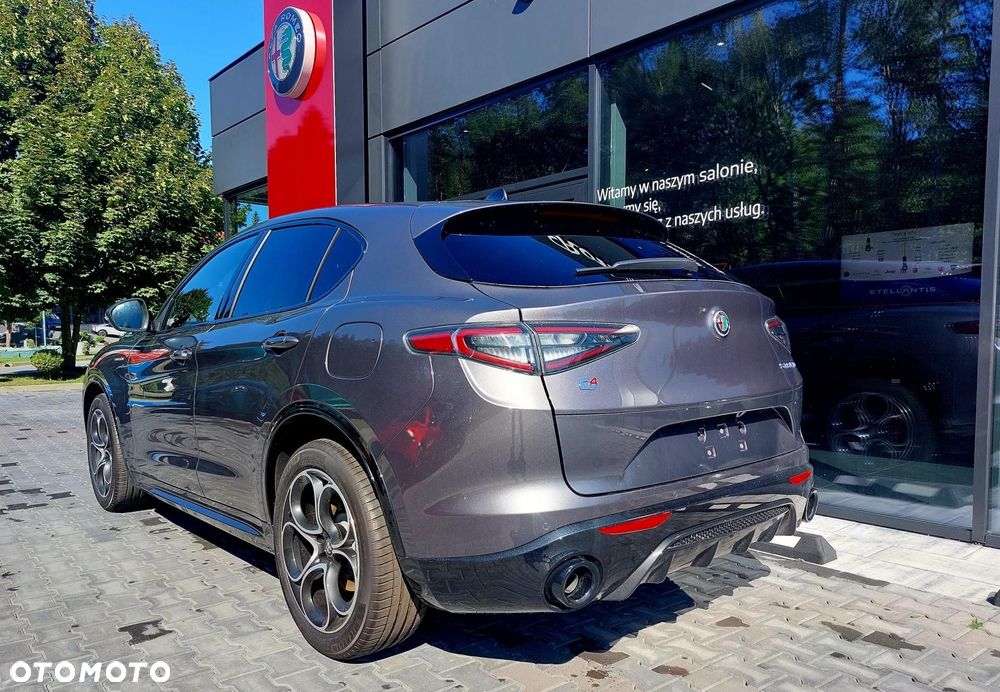 Alfa Romeo Stelvio 2.0 Turbo Veloce Q4 - 3