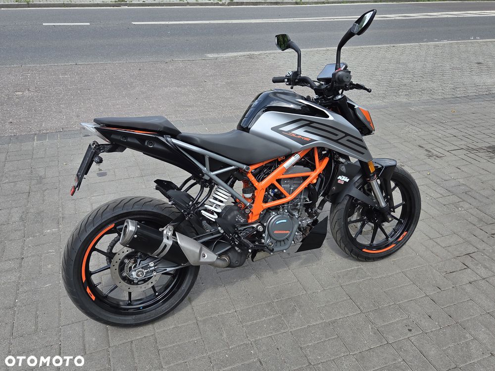 KTM Duke - 15