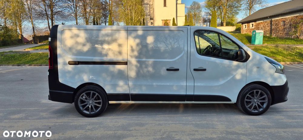Renault Trafic - 14