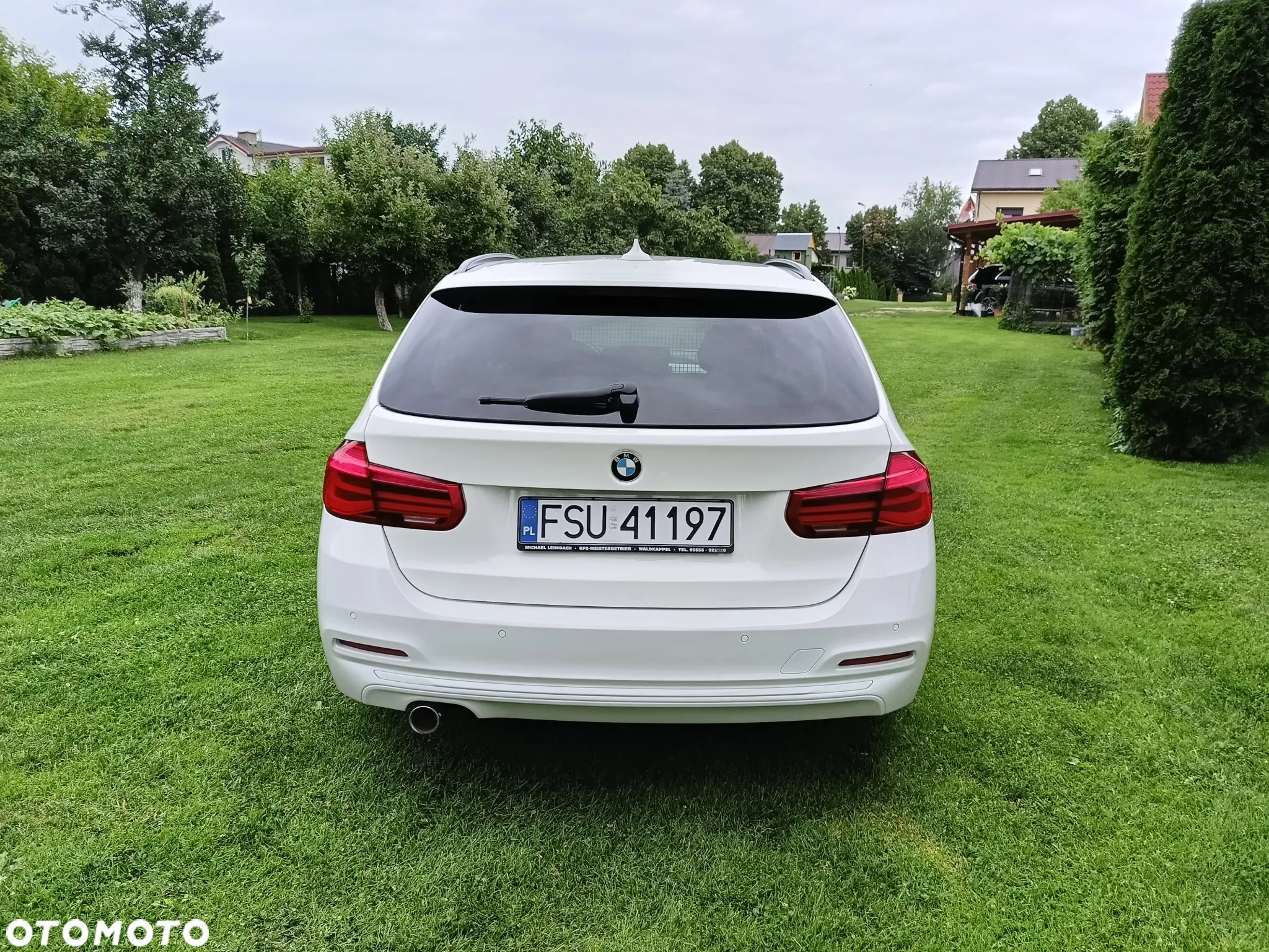 BMW Seria 3 318d Luxury Line - 15