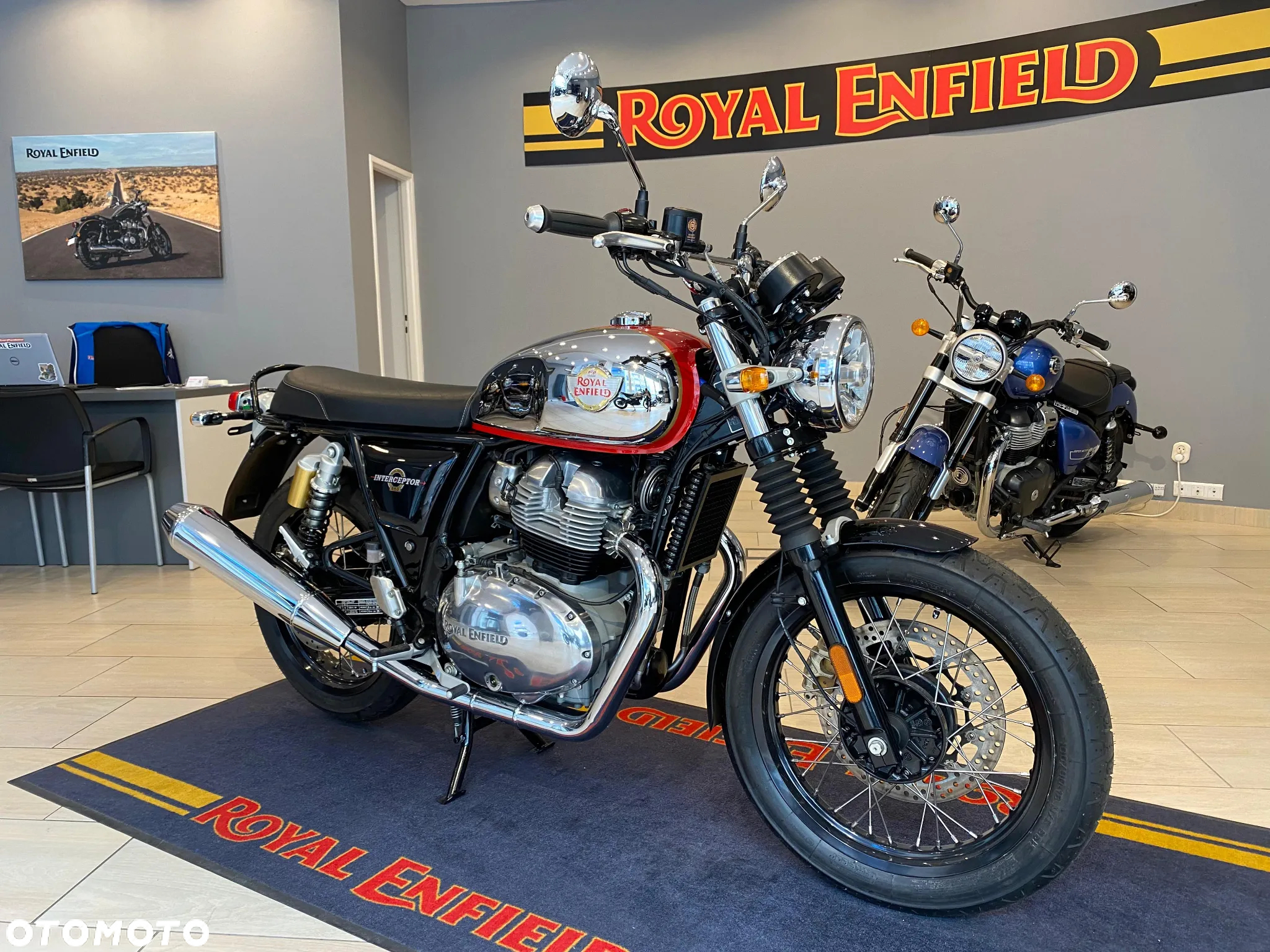 Royal Enfield Interceptor - 6