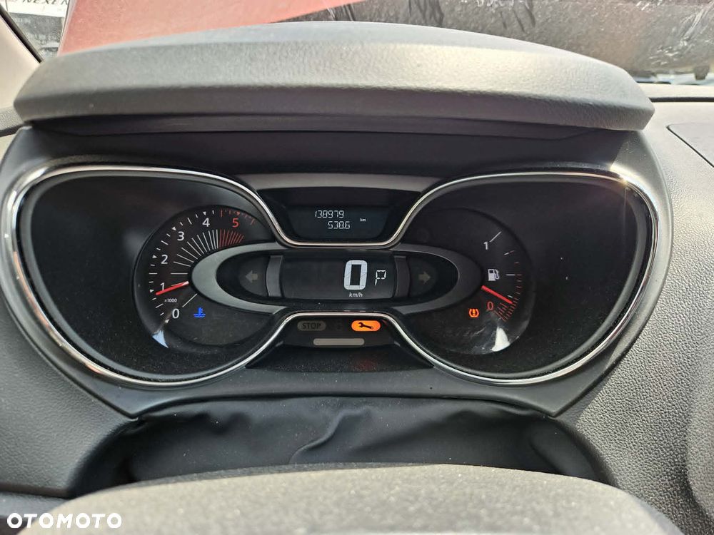 Renault Captur dCi 90 EDC Helly Hansen - 14