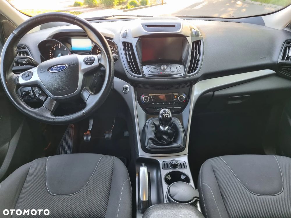 Ford Kuga 2.0 TDCi 4x2 Trend - 38