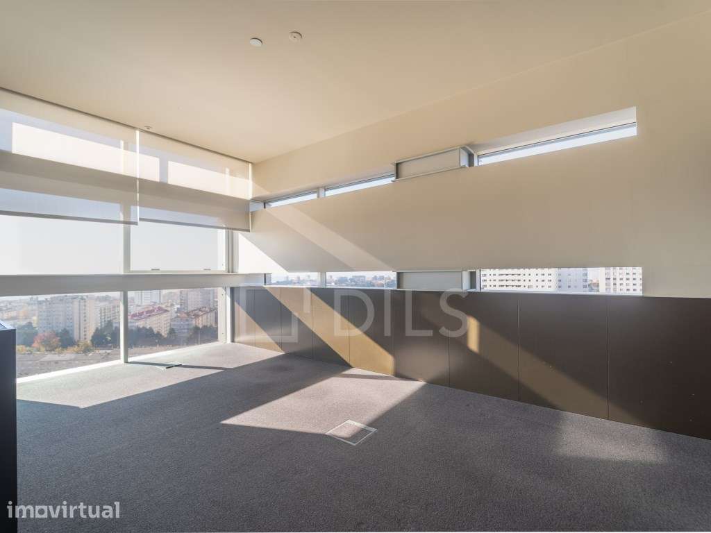 Escritório para arrendar, no Edifício Burgo, Boavista, Porto - Grande imagem: 4/20