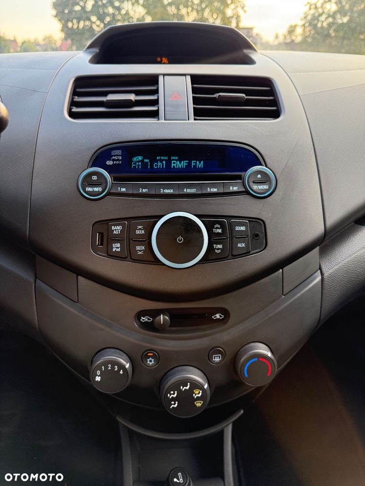 Chevrolet Spark 1.0 LS A/C - 25