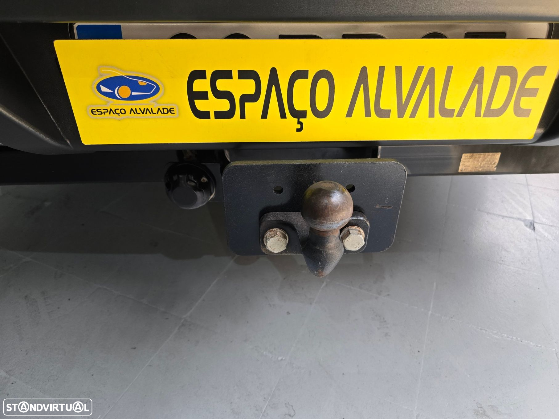 Nissan Navara 2.3 dCi CD 4WD Tekna - 15