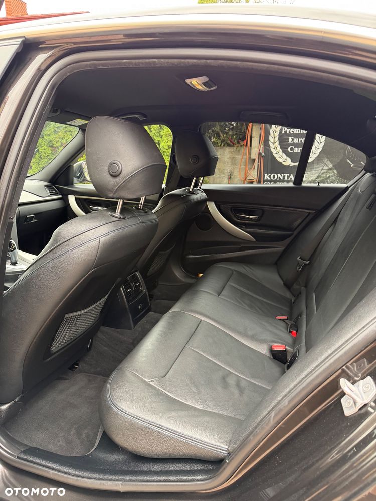 BMW Seria 3 320d Efficient Dynamic Edition Blue Performan Luxury Line - 27
