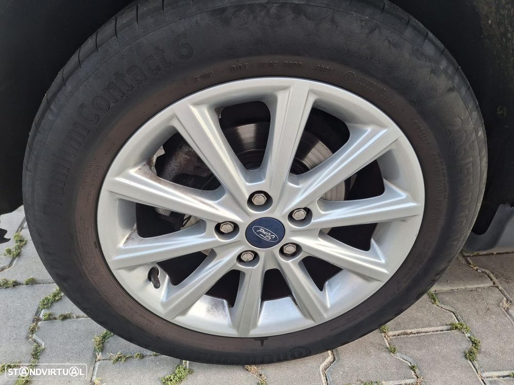 Ford Focus 1.0 EcoBoost Titanium - 25