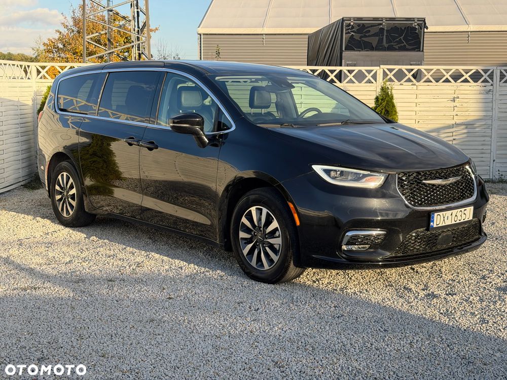 Chrysler Pacifica 2022 photo 4