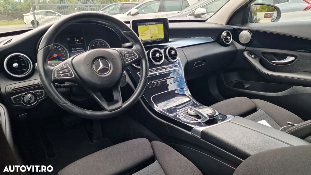 Mercedes-Benz C 220 (BlueTEC) d 7G-TRONIC Avantgarde - 21