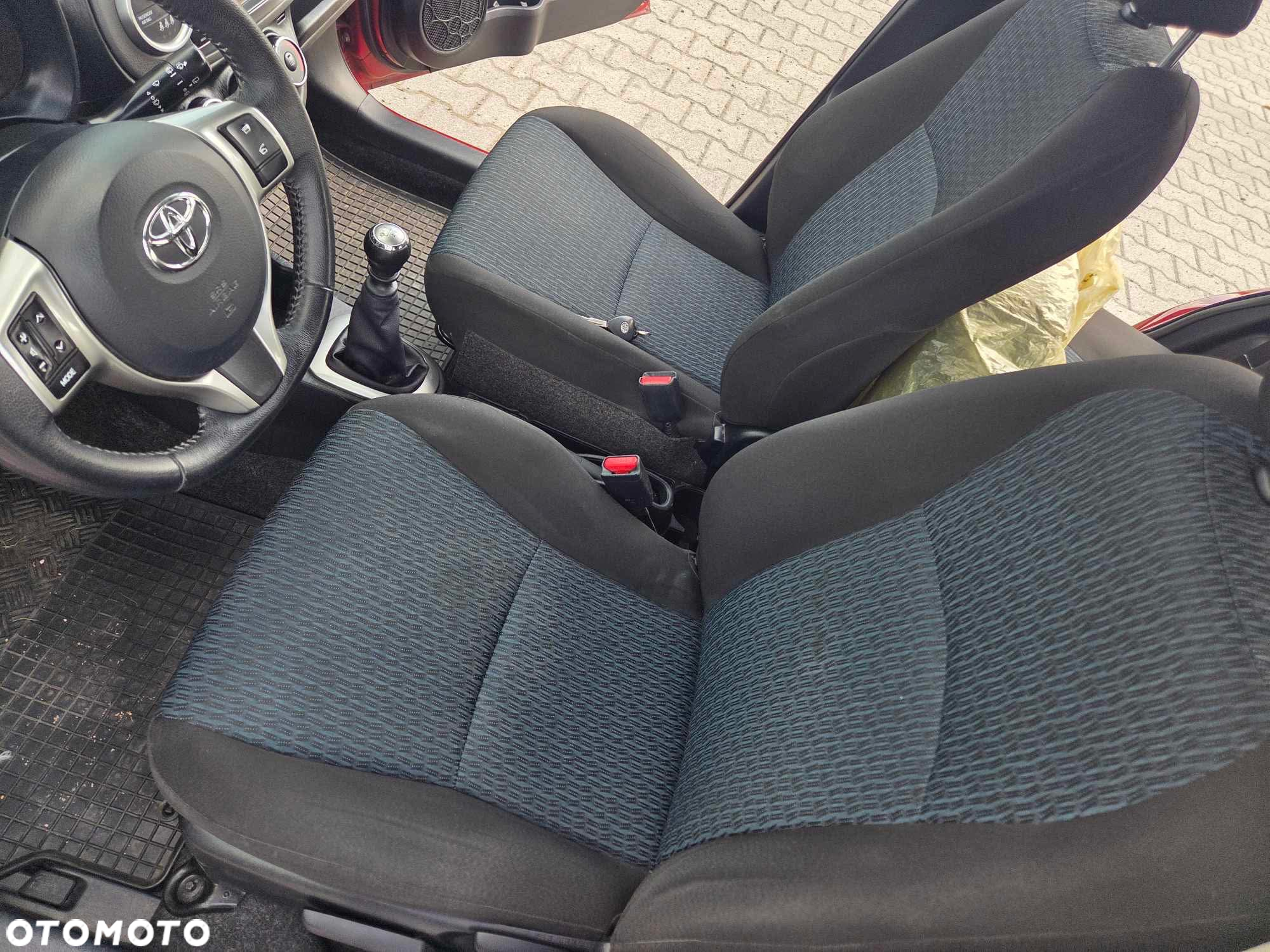 Toyota Yaris 1.4 D-4D Edition - 12