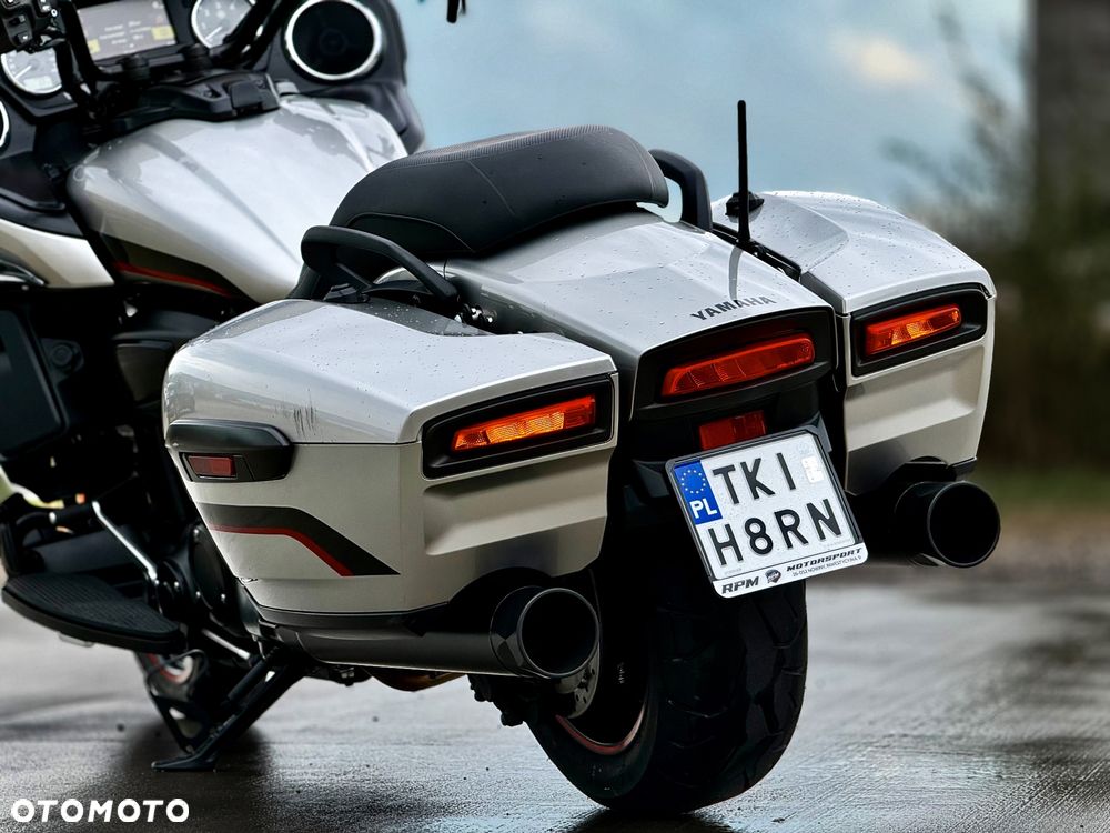 Yamaha XV - 28