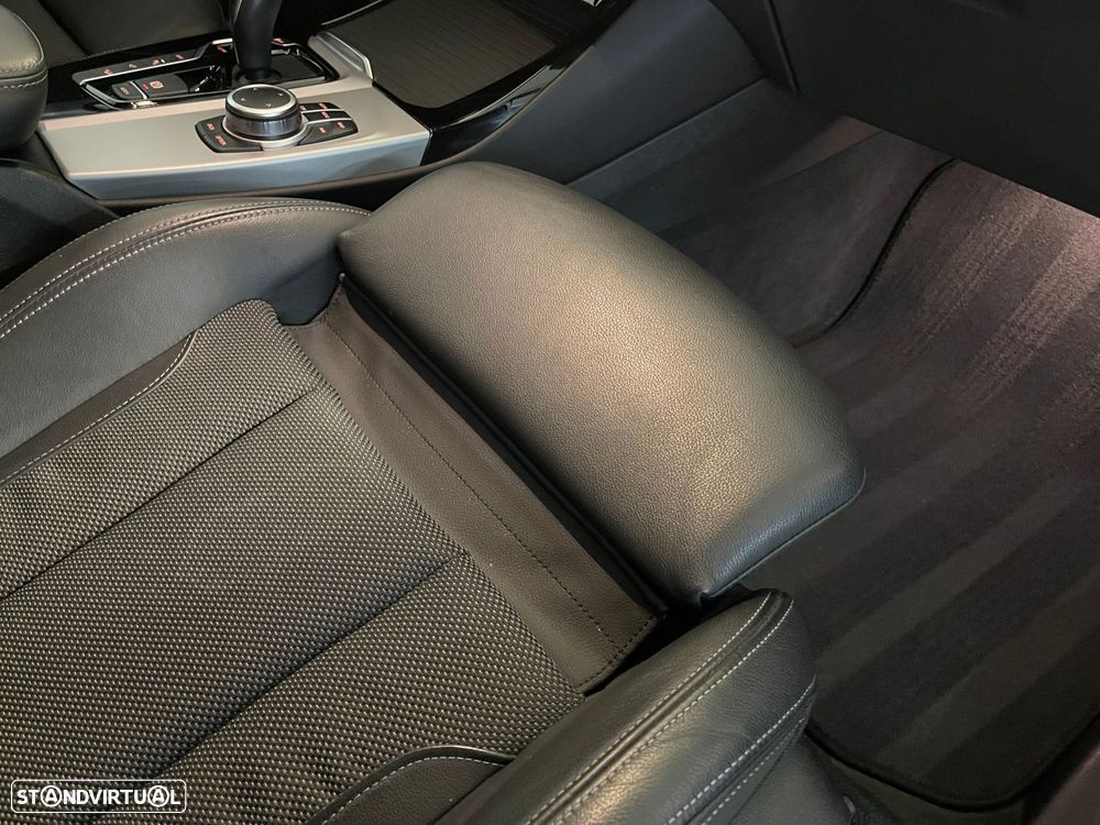 BMW X3 30 e xDrive - 18