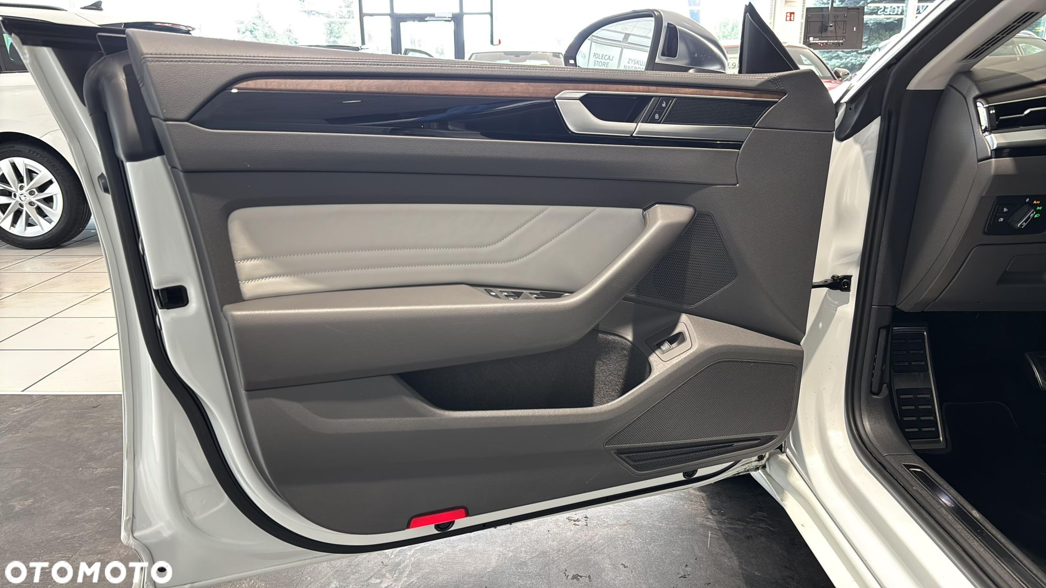 Volkswagen Arteon 2.0 TSI Elegance DSG - 10