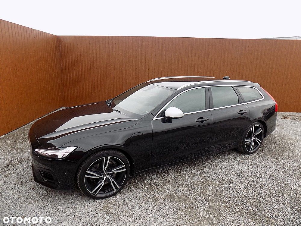 Volvo V90 T8 AWD Plug-In Hybrid R-Design - 38