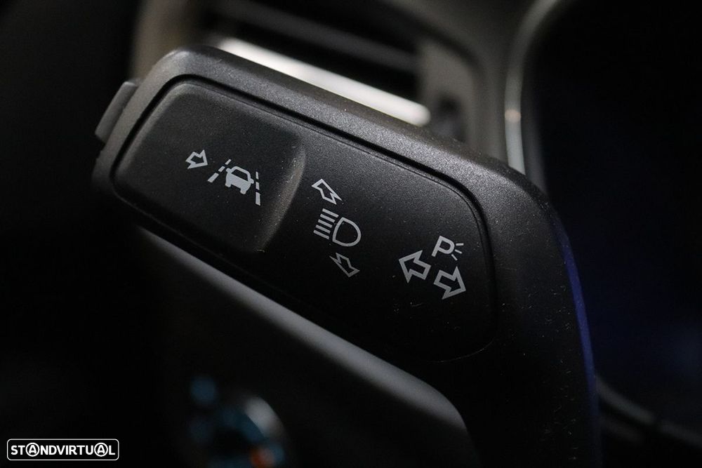 Ford Focus SW 1.0 EcoBoost MHEV Active X - 18