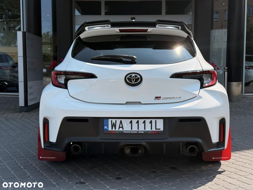 Toyota Corolla - 8