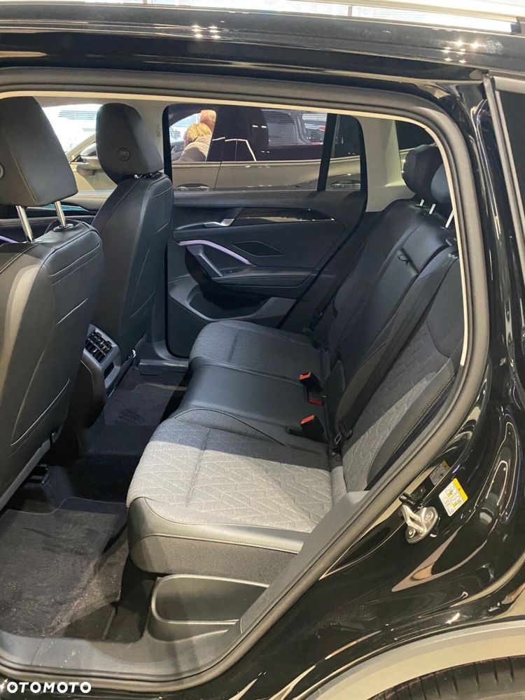 Volkswagen Tiguan - 5