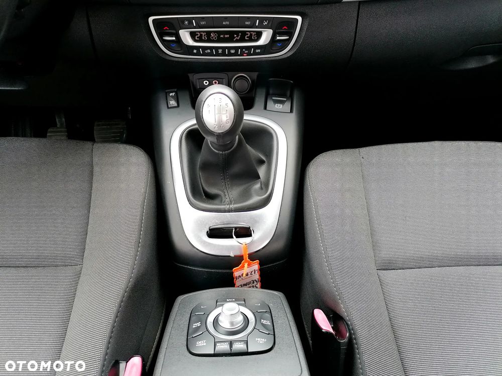 Renault Scenic TCe 130 Bose Edition - 9